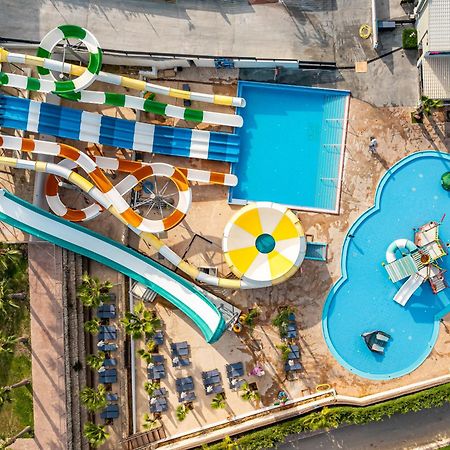 טרגקי Caretta Paradise Resort & Waterpark מראה חיצוני תמונה