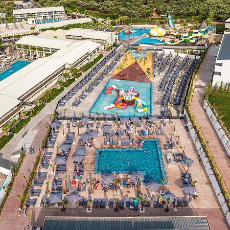 טרגקי Caretta Paradise Resort & Waterpark מראה חיצוני תמונה